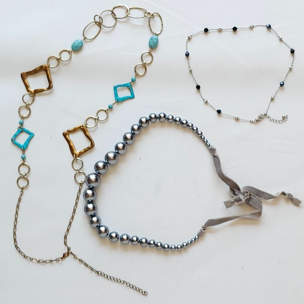 PRETTY Women's Necklace Lot of 3 Grey Pearls Black Beaded Choker TURQUOISE